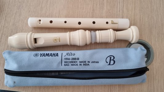 Flauta Yamaha Alto YRA28B III  NOVA
